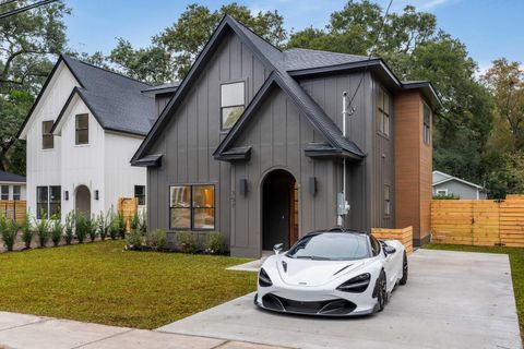 307 Magnolia Road