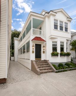 563 Rutledge Avenue active home in Westside, Charleston, SC