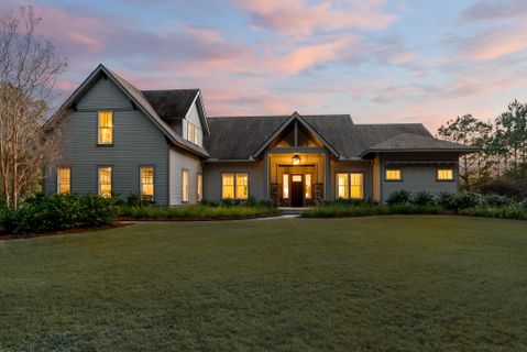 4105 Gnarled Oaks Lane active home in Briars Creek, Johns Island, SC