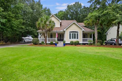 1005 Island Crossing Drive