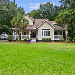 1005 Island Crossing Drive