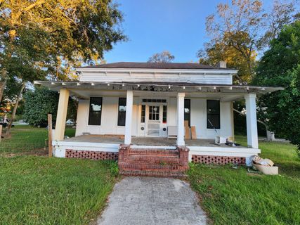 905 Peak Street