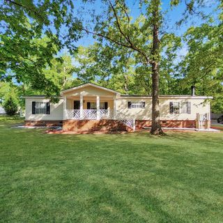 1040 Myrtle Drive