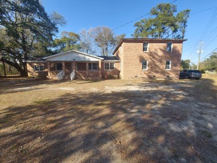 2204 Rifle Range Road