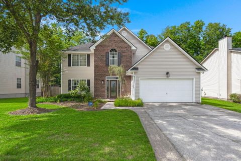 142 Adthan Circle active home in Crowfield Plantation, Goose Creek, SC