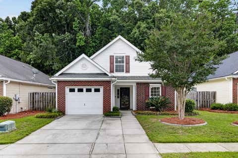 113 Garden Grove Drive