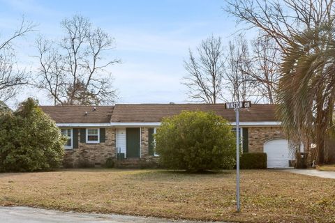 117 Winston Way