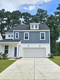 437 Cadbury Loop