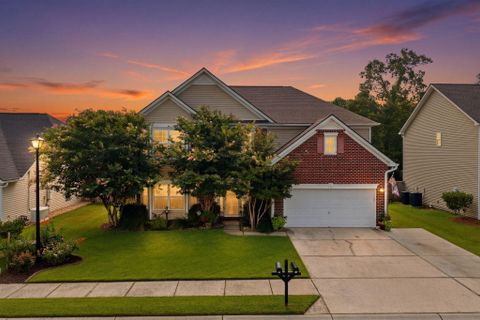 128 Charlesfort Way