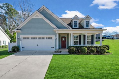6002 Wild Azalea Road active home in The Ponds, Summerville, SC