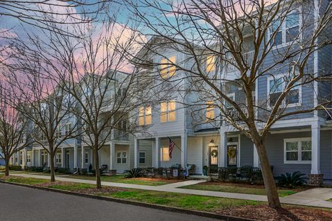 129 Sabal Court