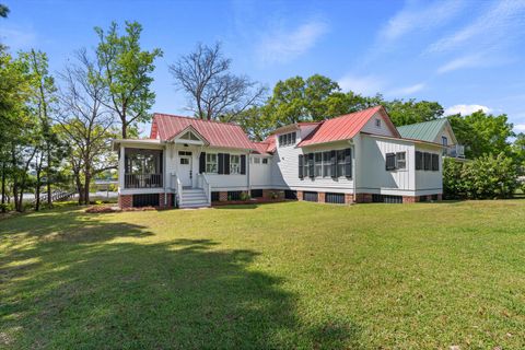 206 Marsh Pointe Drive