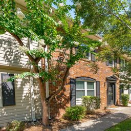 415 Parkdale Drive 8e