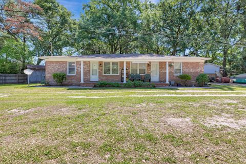 1746 E Avalon Circle