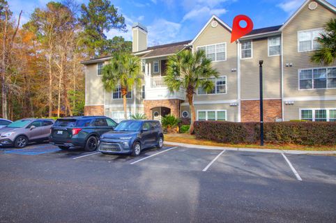 188 Midland Parkway 312 active home in Midland Terrace, Summerville, SC