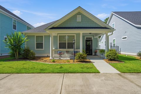 209 Blue Bonnet Street