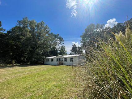 198 Dove Lane
