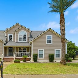 5043 Spaniel Drive