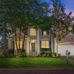 3207 Heathland Way
