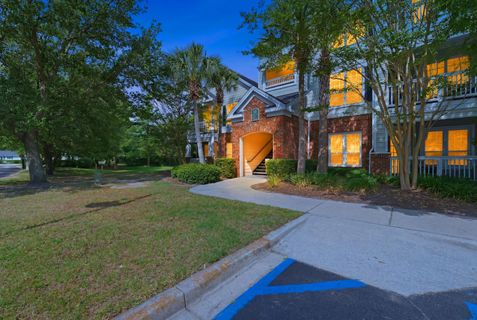 45 Sycamore Avenue 1434 active home in Concord West Of The Ashley, Charleston, SC