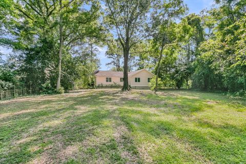 1724 Elm Road
