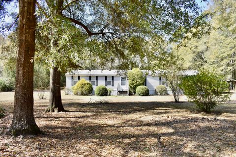 1135 Birch Drive