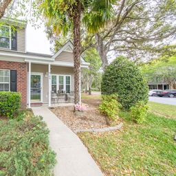 8106 Shadow Oak Drive