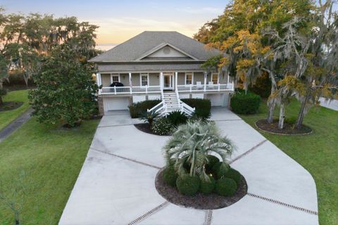 112 Front Street