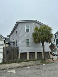 12 Sheppard Street