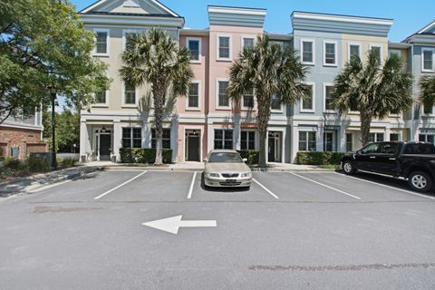 656 Coleman Boulevard 404 pending home in Six Fifty Six Coleman, Mount Pleasant, SC