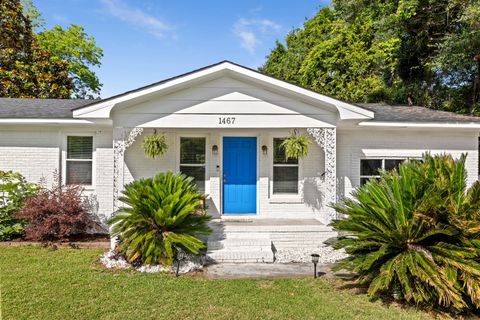 Homes in Westchester, Charleston