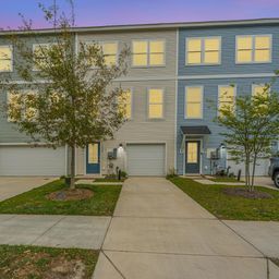 2004 Callaway Circle