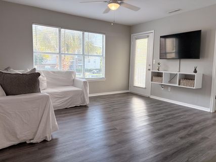 2011 N Highway 17 1400o
