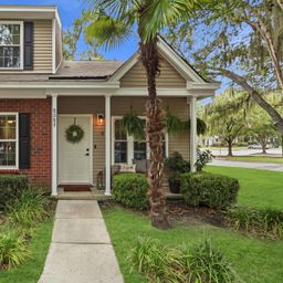 8089 Shadow Oak Drive