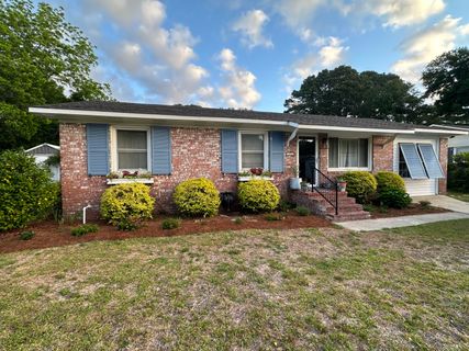 1554 Westwood Drive
