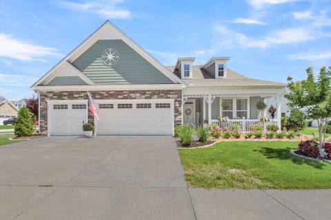 201 River Martin Court active home in The Ponds, Summerville, SC