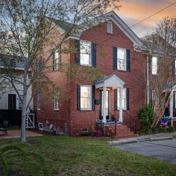 301 Broad Street Apt 1