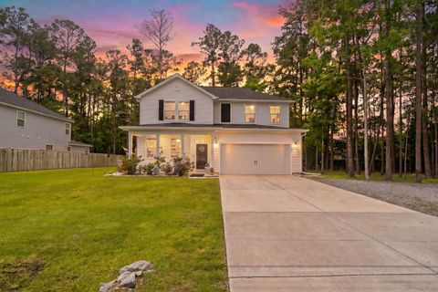 689 W Butternut Road