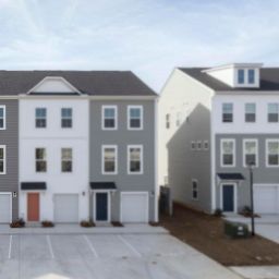 4633 Forest Hills Drive 1001