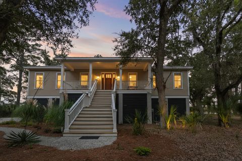 8606 Glascow Island Lane