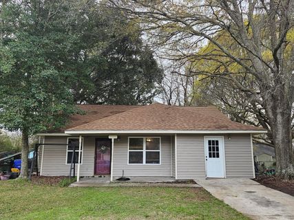 1165 Rivercrest Drive