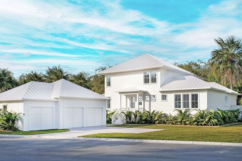 8015 Jack Island Drive active home in Kiawah River, Johns Island, SC