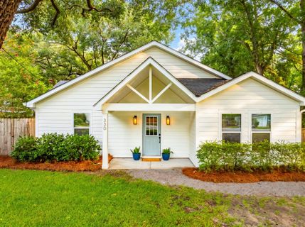 330 Riverland Drive