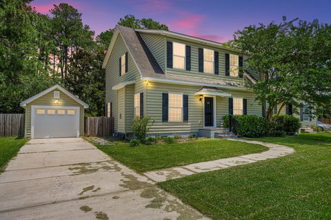102 Dream Street
