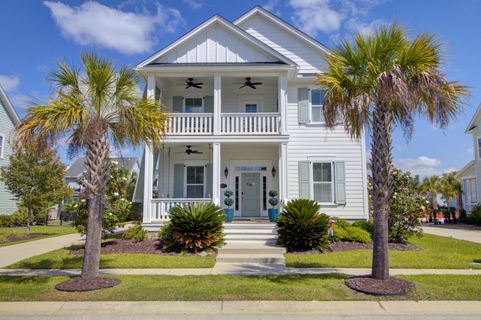 3628 Woodend Way active home in Carolina Park, Mount Pleasant, SC