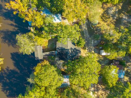 1239 Holly Ridge Lane