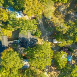 1239 Holly Ridge Lane