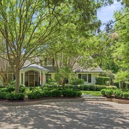 7 Cochran Court