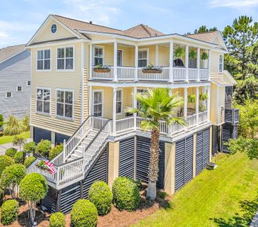 2282 Sandy Point Lane active home in Rivertowne On The Wando, Mount Pleasant, SC