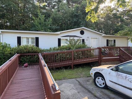 8156 Woodland Drive